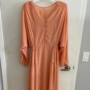 Flowy Peach Dress long sleeved